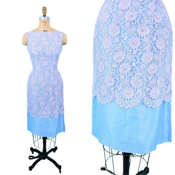 Vintage 1950s Pink Blue Lace Sheath Cocktail Dress | W 25" - Picture 2 of 7